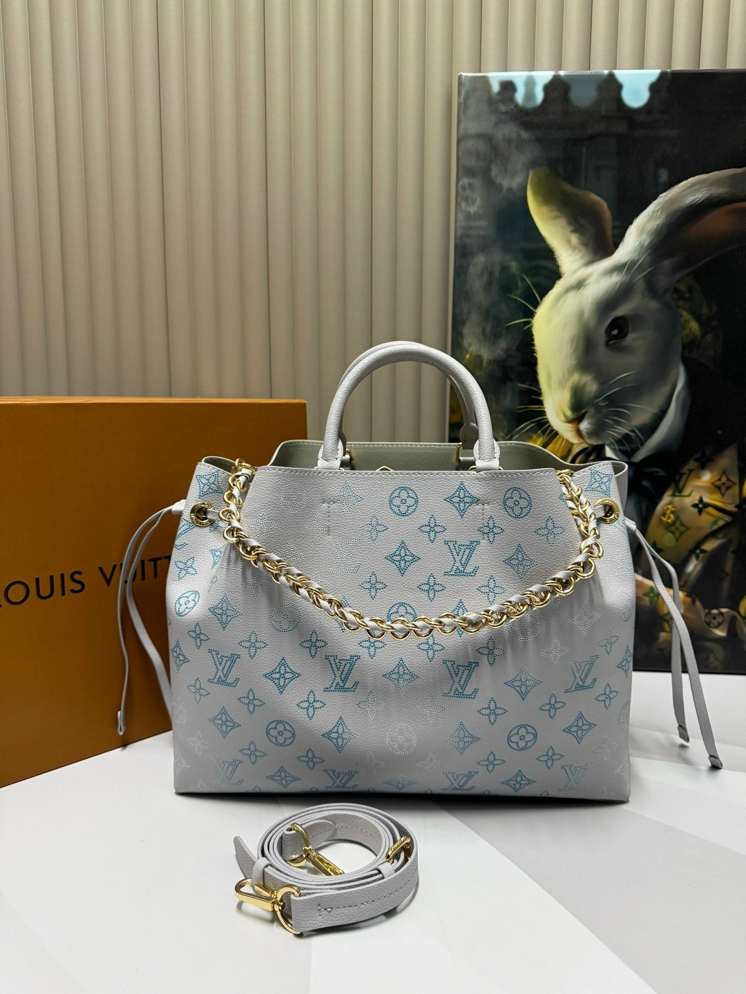 louis vuitton женская сумка,сумка луи виттон белая,сумка,cумка louis vuitton,louis vuitton сумка на плечо