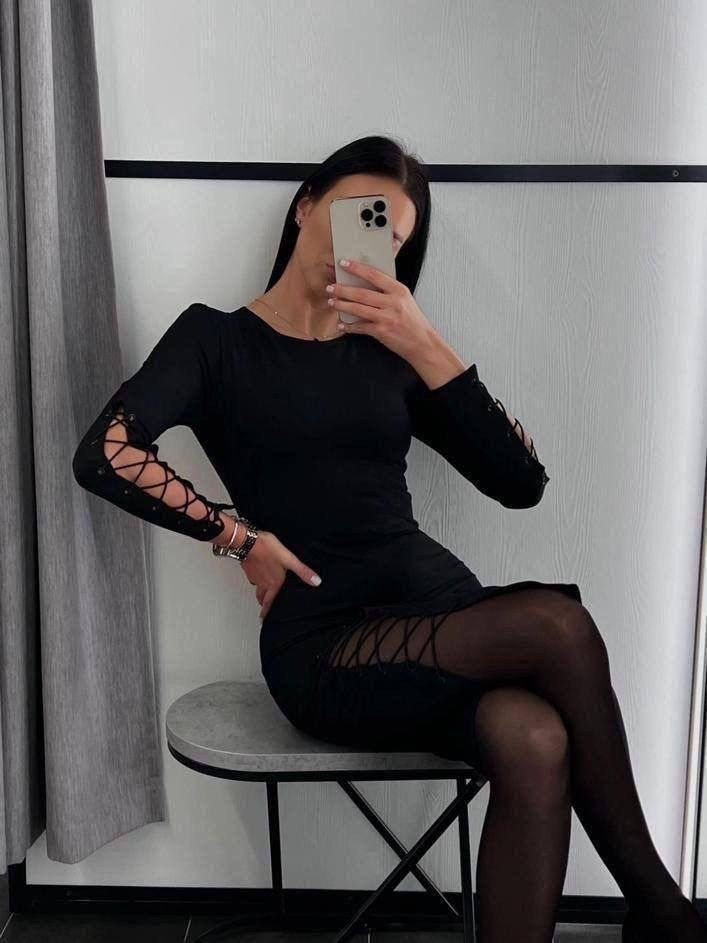 платье черное с разрезом,облегающее платье,платье черное,черное обтягивающее платье,женское облегающее платье