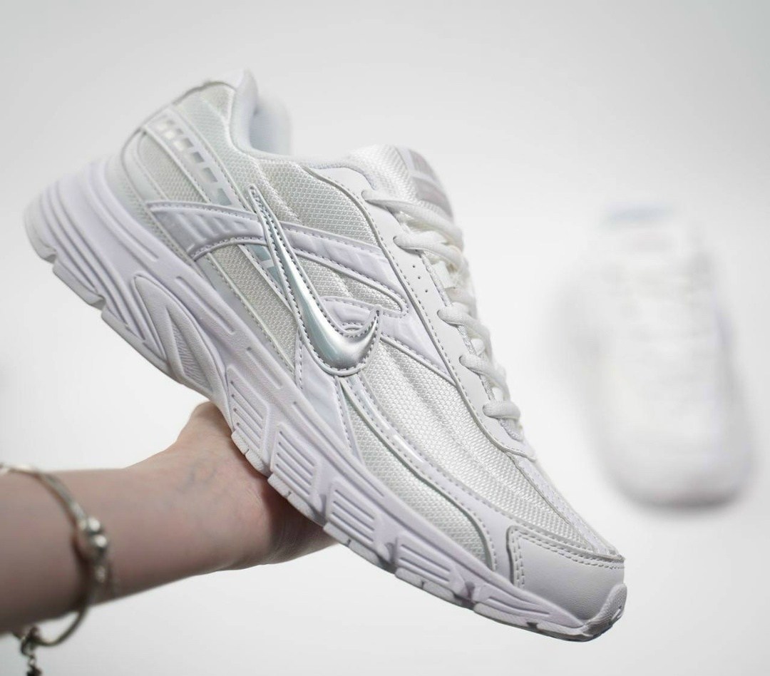 кроссовки nike initiator,женские кроссовки nike initiator тканевые белые,кроссовки женские nike initiator белые 39 eu,кроссовки nike,кроссовки