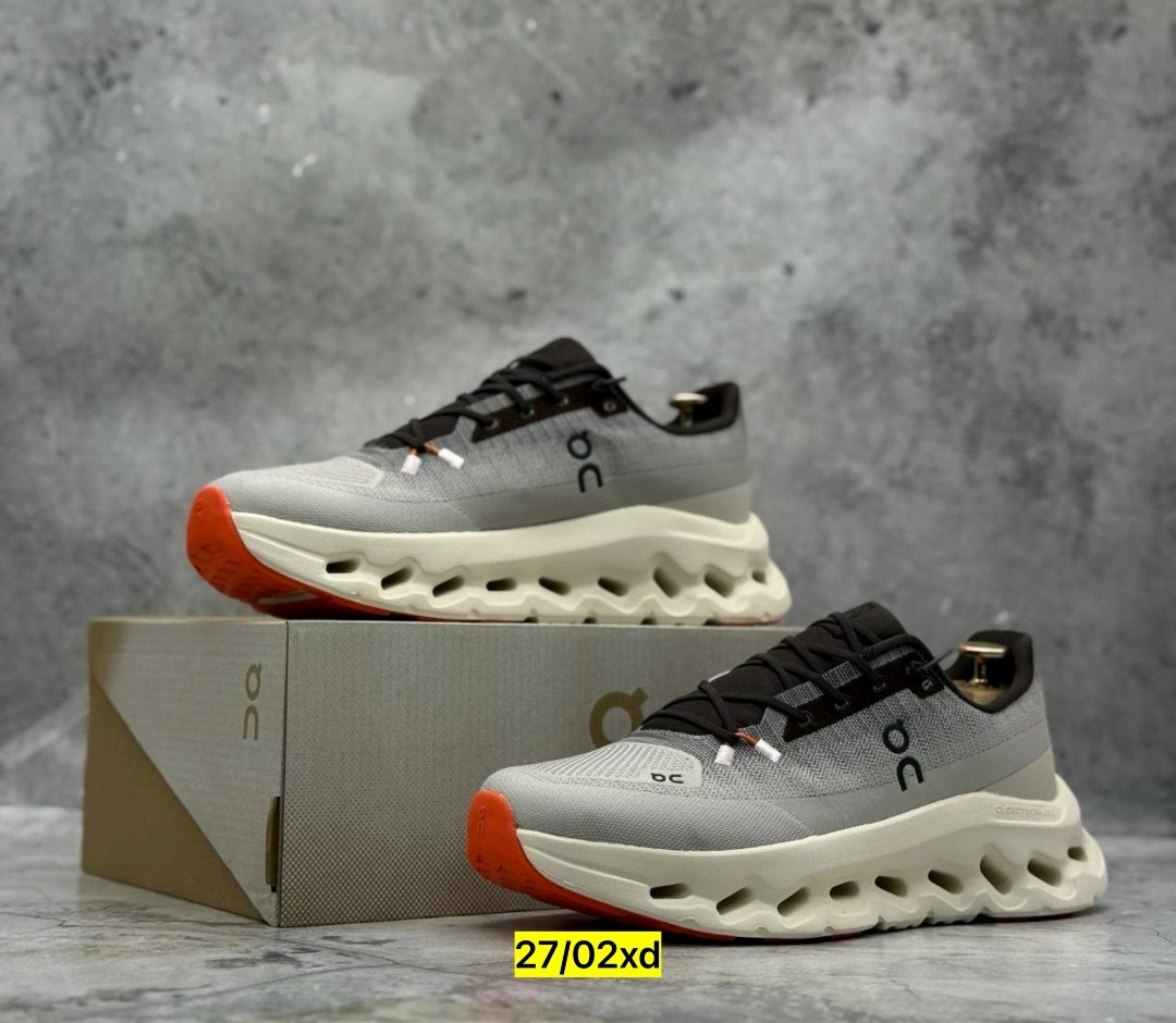 кроссовки on cloudtilt,кроссовки,кроссовки cloudtilt "cinder/sand" on running,on cloud кроссовки,кроссовки on