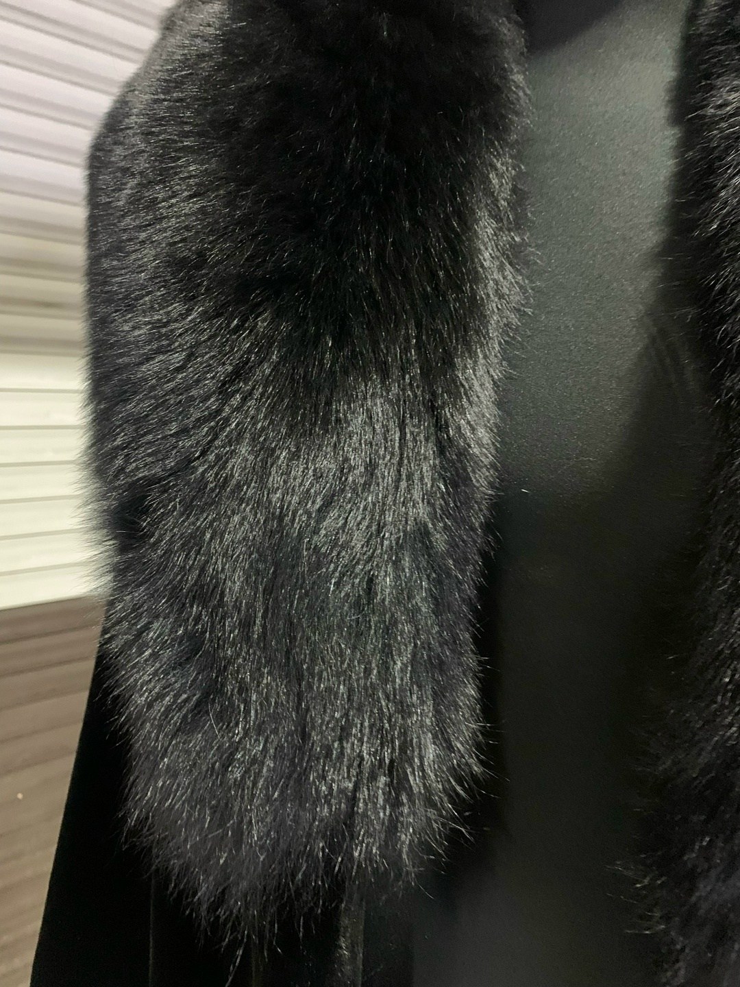 шуба мутоновая с чернобуркой,шуба норковая,шуба с чернобуркой воротником,шуба из астрагана с воротником отделка песец,норковая шуба с чернобуркой