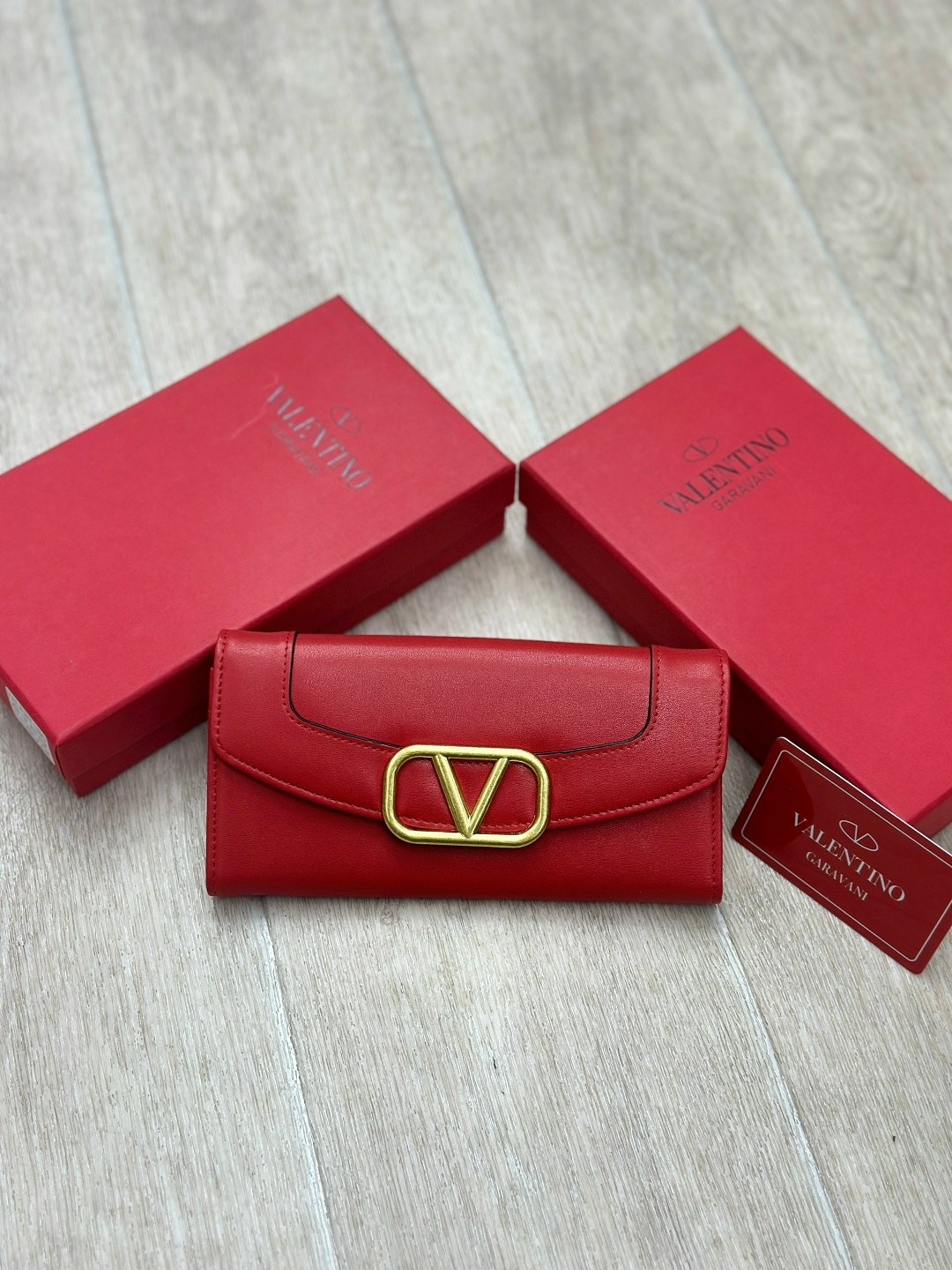 брендовый кошелек valentino garavani,брендовый кошелек valentino,valentino кошелек,женские кошельки,кошелек валентино женские