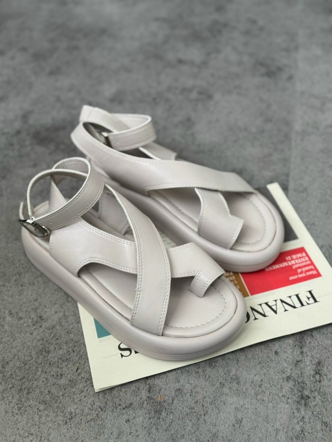 женские босоножки,,женские сандалии,босоножки,стильные босоножки