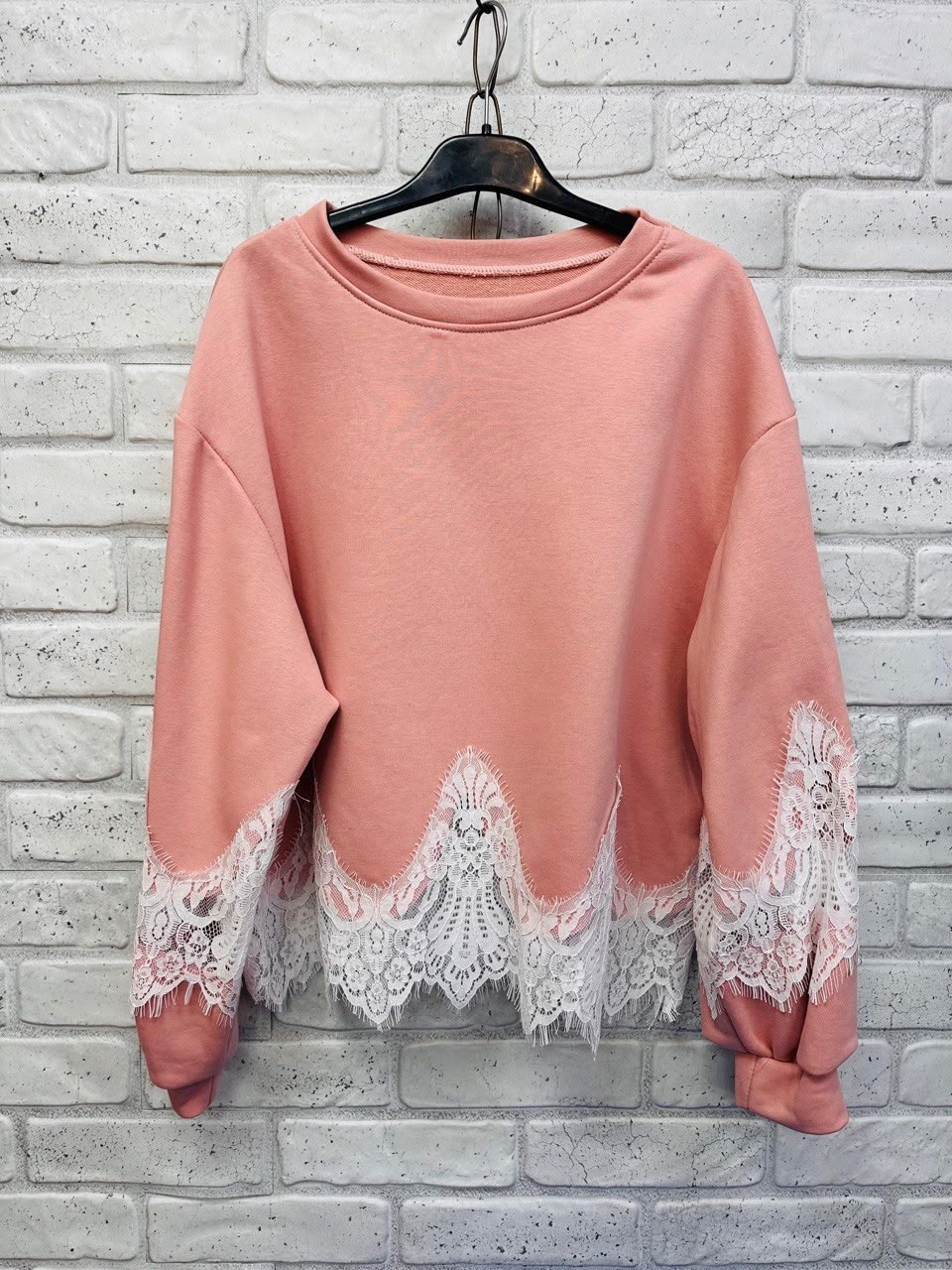 кружевной свитшот,свитшот с кружевом,джемпер с кружевом,свитер с кружевом,трикотажная кофта с кружевом
