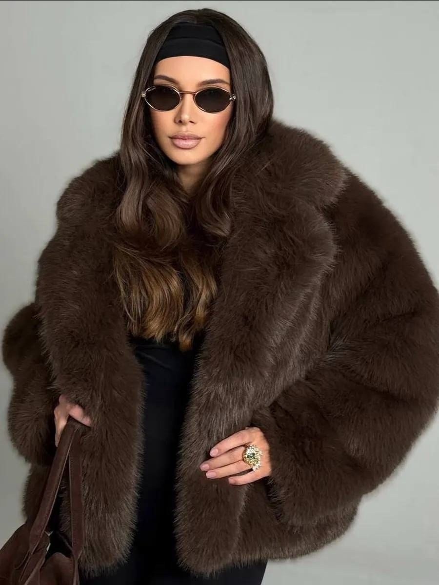 искусственная шуба,шуба белая,шубка,белая шубка,шуба искусственная белая