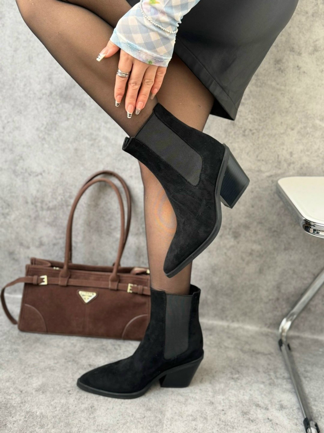 ,ботильоны женские,ботильоны казаки,демисезонные ботильоны,казачки замша