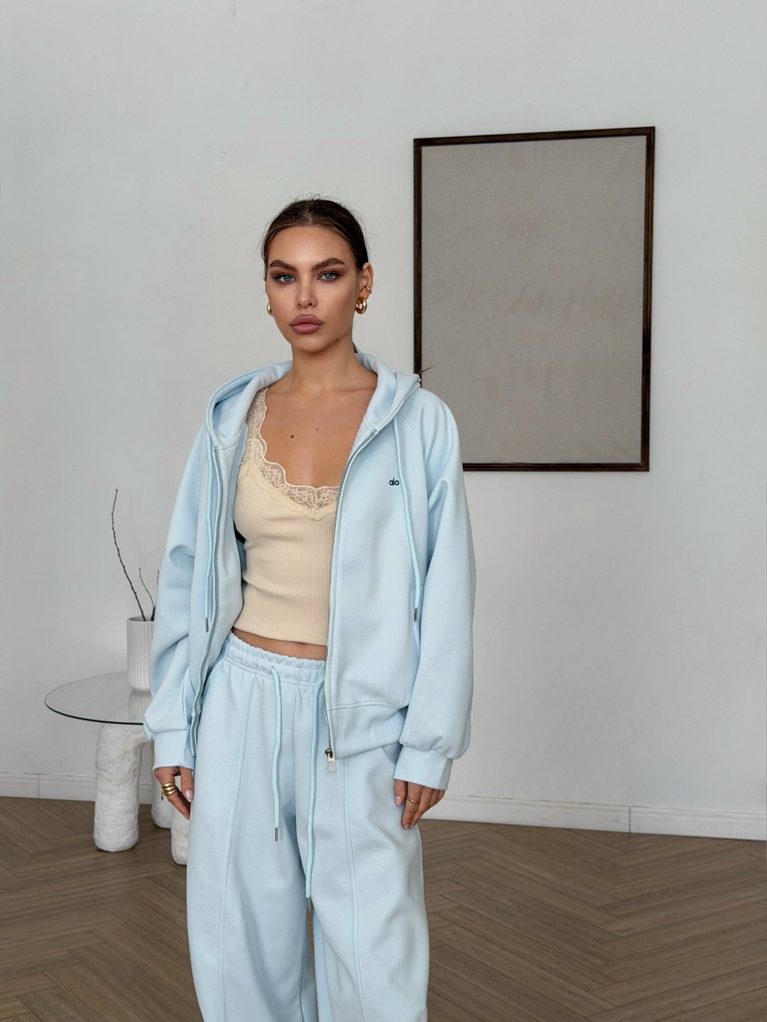 костюм голубой,костюм женский,спортивный костюм женский,широкие брюки,спортивный костюм