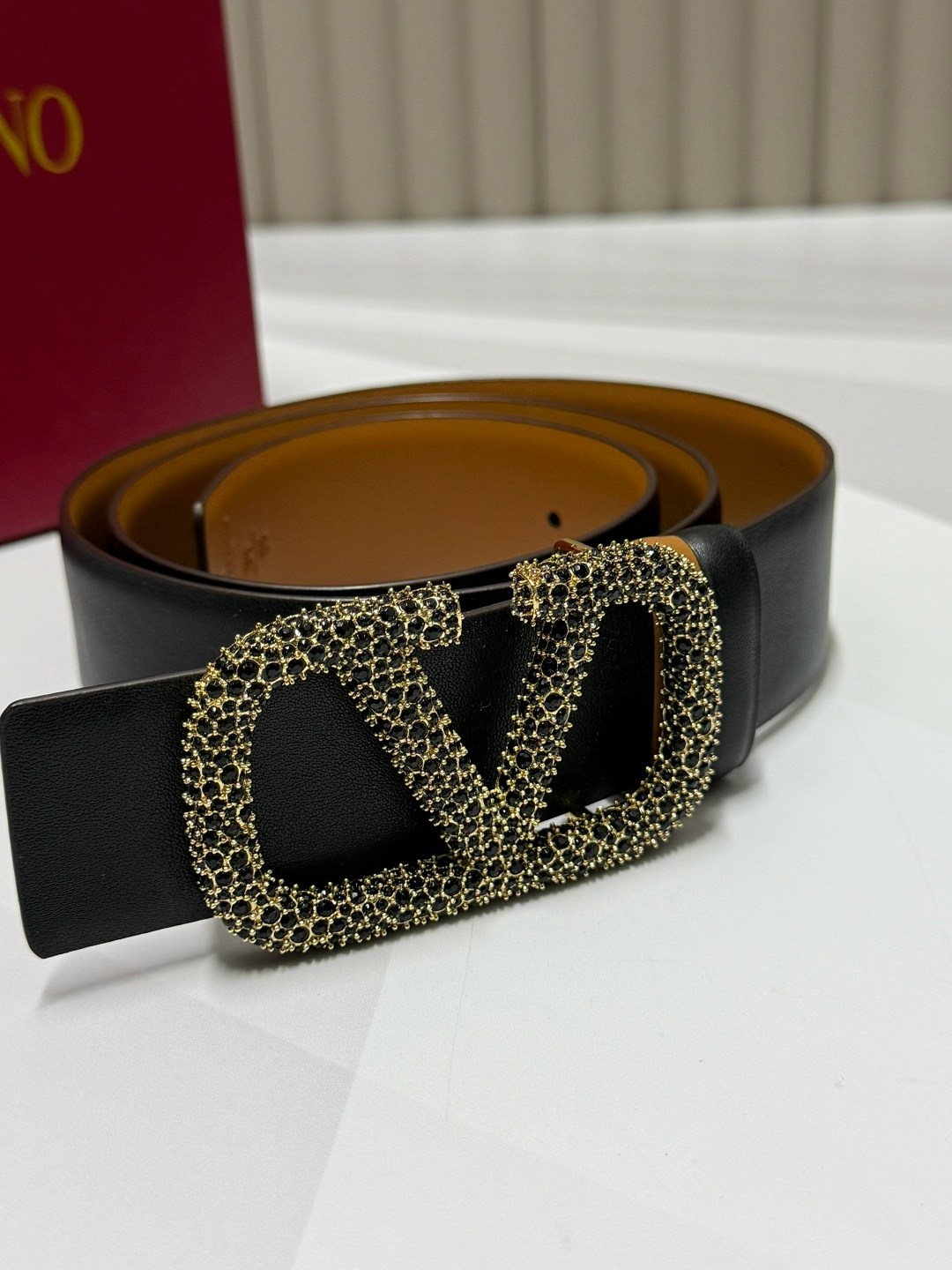 ремень valentino женский,ремень valentino,ремень валентино женский,женские ремни,валентино ремень