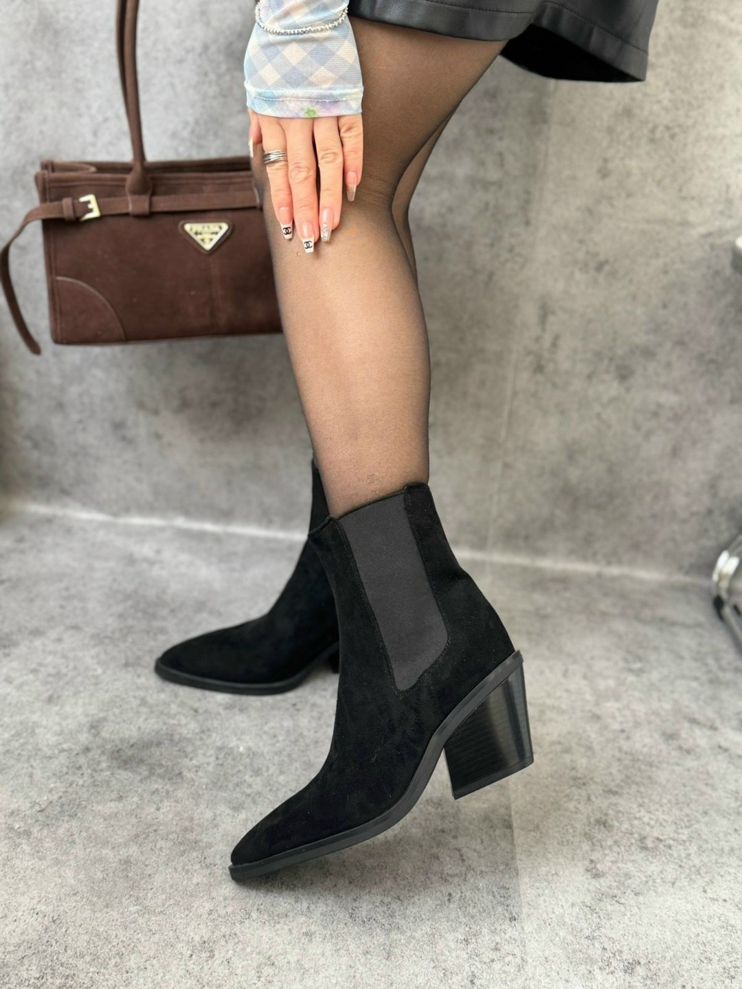 ,ботильоны женские,ботильоны казаки,демисезонные ботильоны,казачки замша