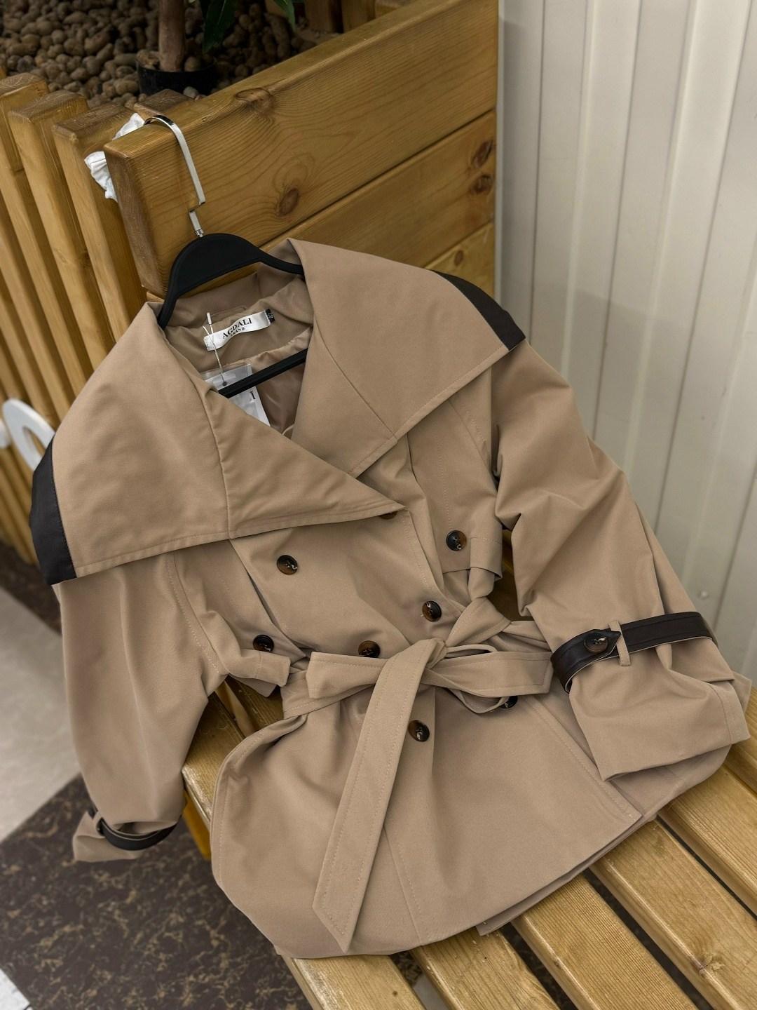 бежевый тренч,тренч короткий,тренч,плащ тренч