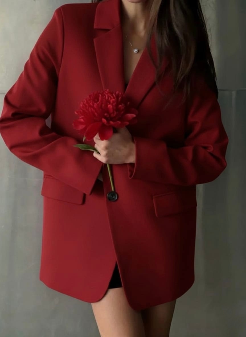 пиджак оверсайз классический бордовый timm ricci,красный пиджак женский,бордовый женский пиджак оверсайз timm ricci,женский пиджак оверсайз,пиджак оверсайз классический винный odium