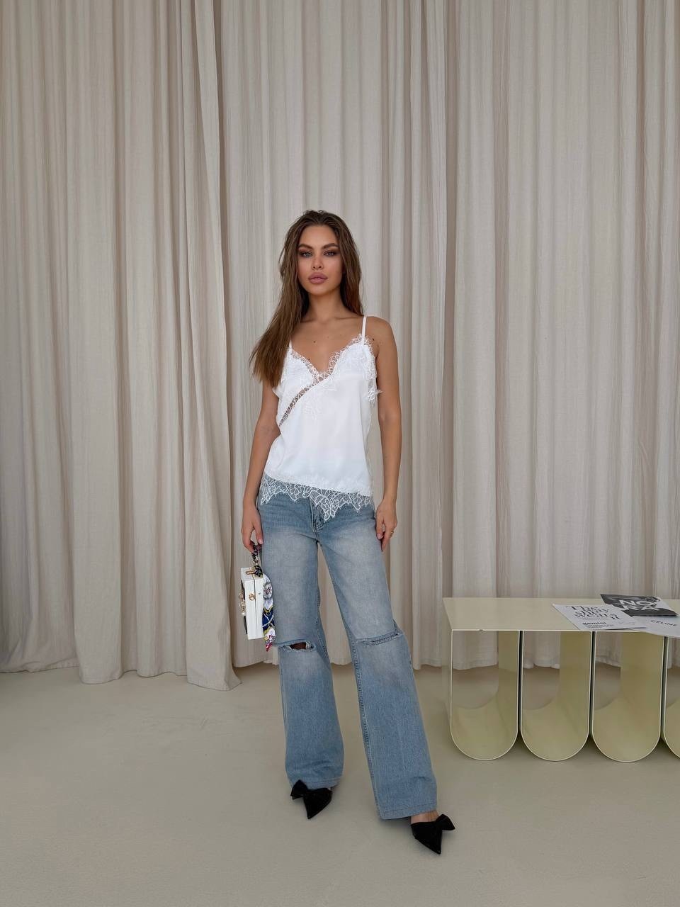 шелковый топ,майка с кружевами,топ с кружевом,шелковая майка с кружевом,топ в бельевом стиле