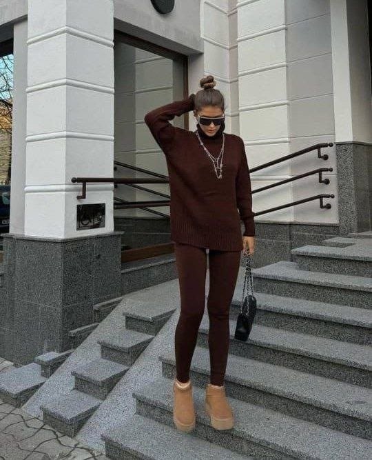 falconeri джемпер бежевый,вязаный женский костюм,вязанный костюм,женский костюм бежевый,костюм вязаный трикотажный с брюками