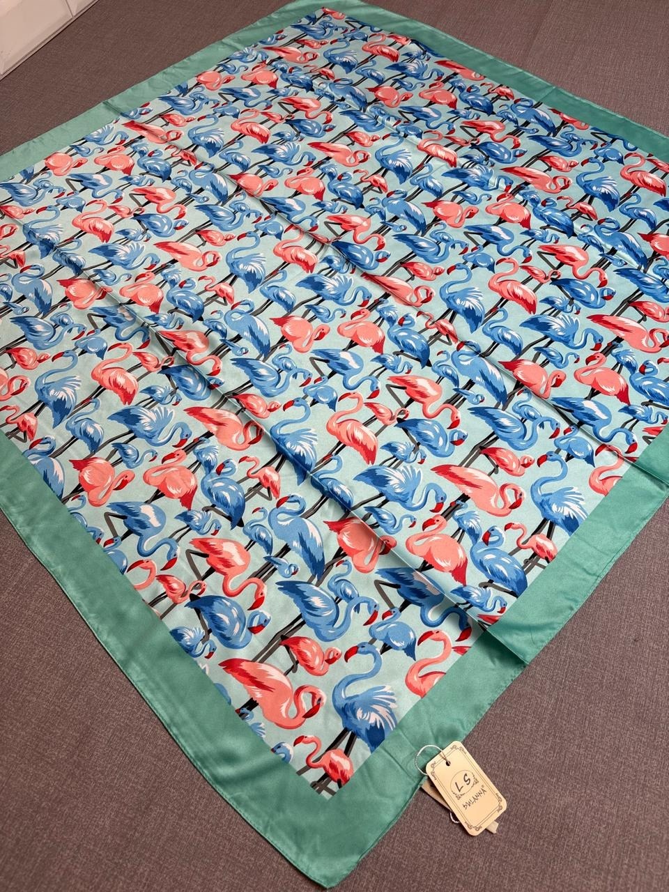 платок шелковый,платок с принтом,платок фламинго,платок женский с принтом,платок женский с рисунком