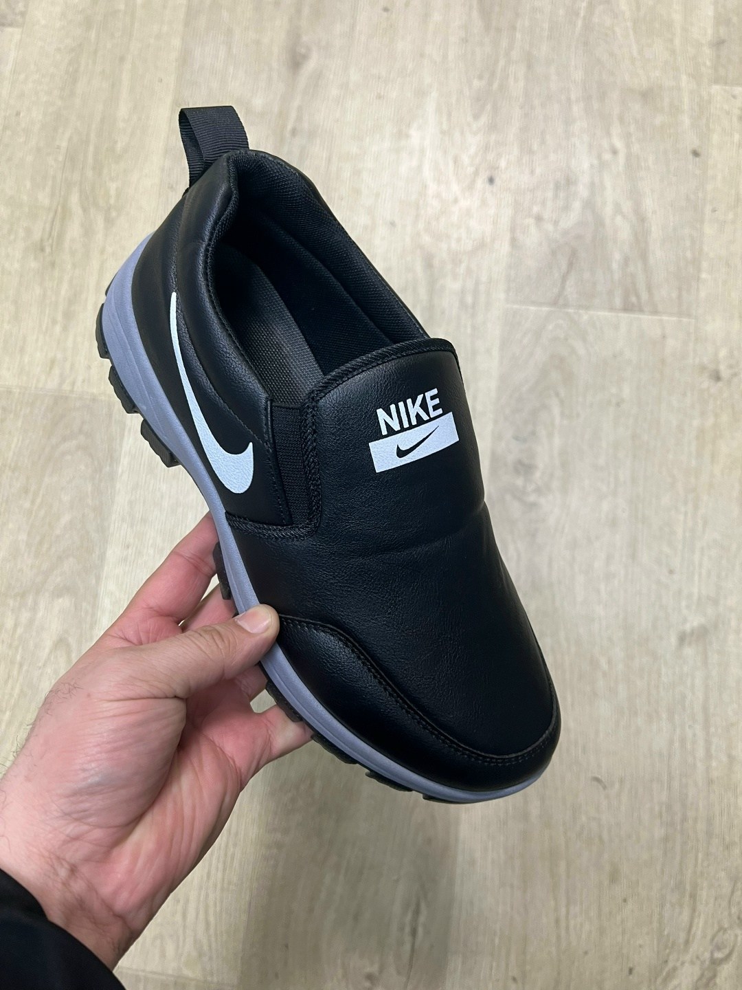 ,теплая ,зимние кроссовки мужские,зимняя  мужская,adidas дутики