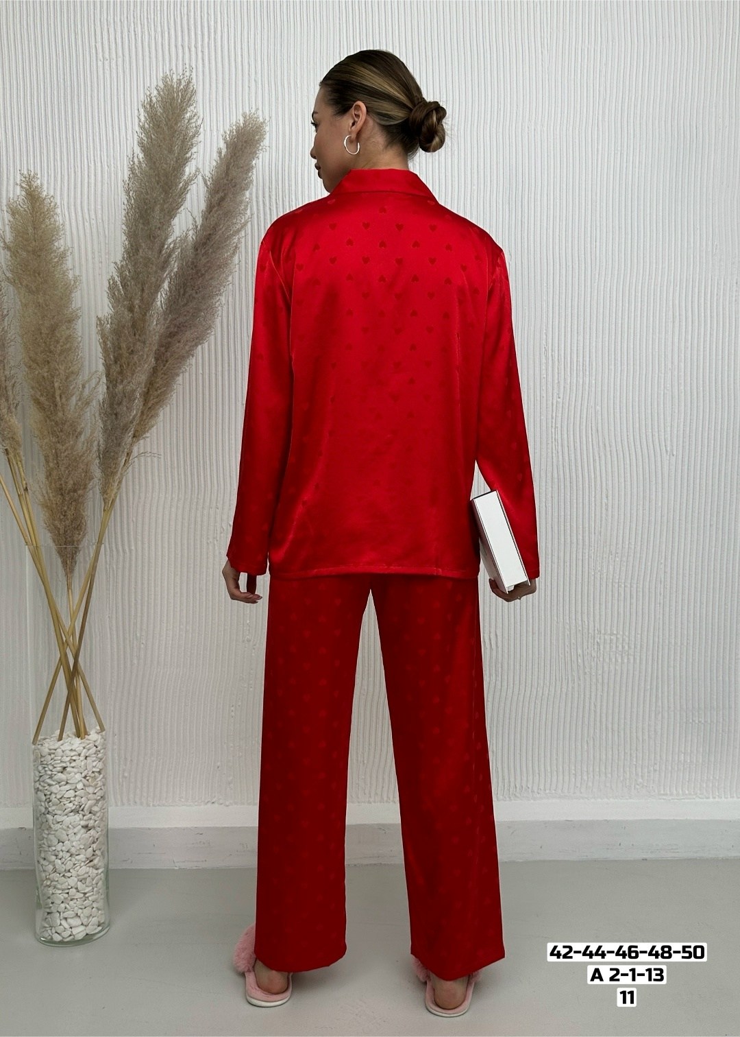 пижама с брюками и рубашкой шелковая amenue цвет красный,пижама с брюками и рубашкой шелковая amenue,пижама женская,шелковая пижама,пижама женская с брюками и рубашкой шелковая
