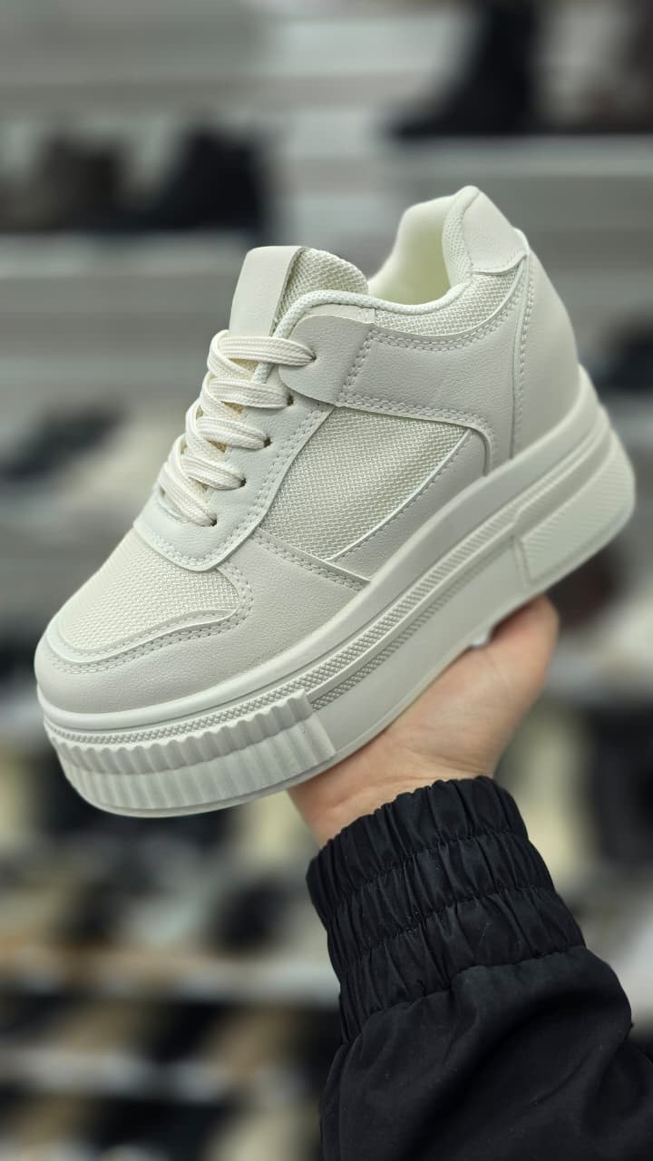 ,женские кроссовки,женские кроссовки на платформе, женская,кроссовки белая