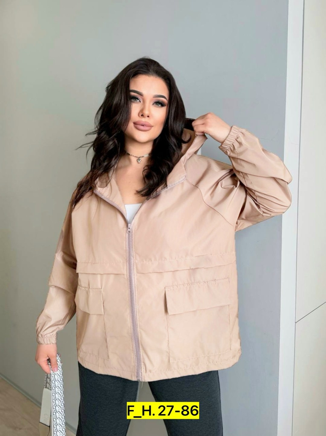 куртка демисезонная,женская куртка,куртка короткая,стильная куртка,женская куртка большого размера