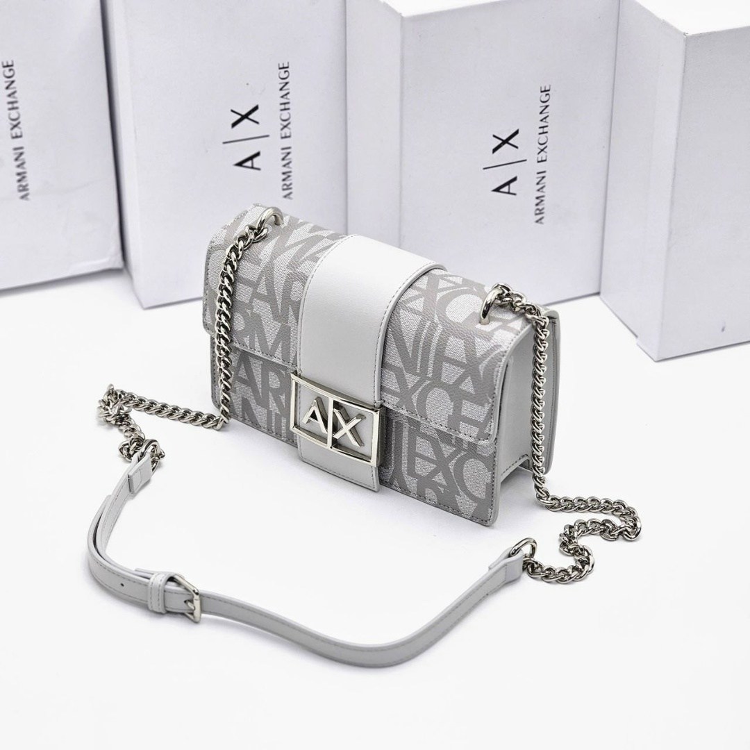 сумка через плечо armani exchange,сумка через плечо с логотипом armani exchange,armani exchange сумка,женская сумка armani exchange,сумочка armani exchange