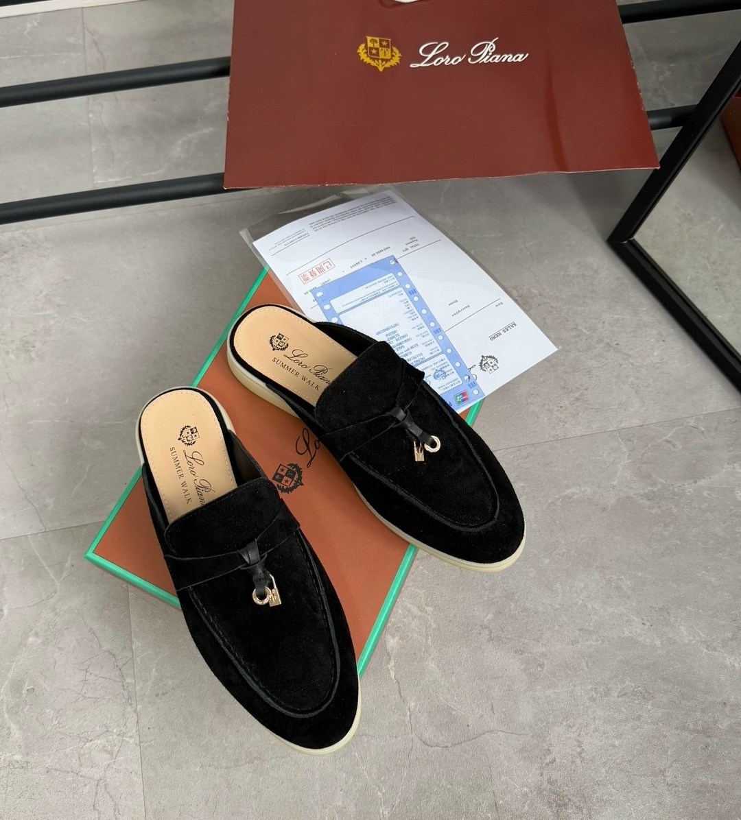 мюли loro piana,,лоферы loro piana женские,лоферы loro piana,женские замшевые мюли loro piana бежевые