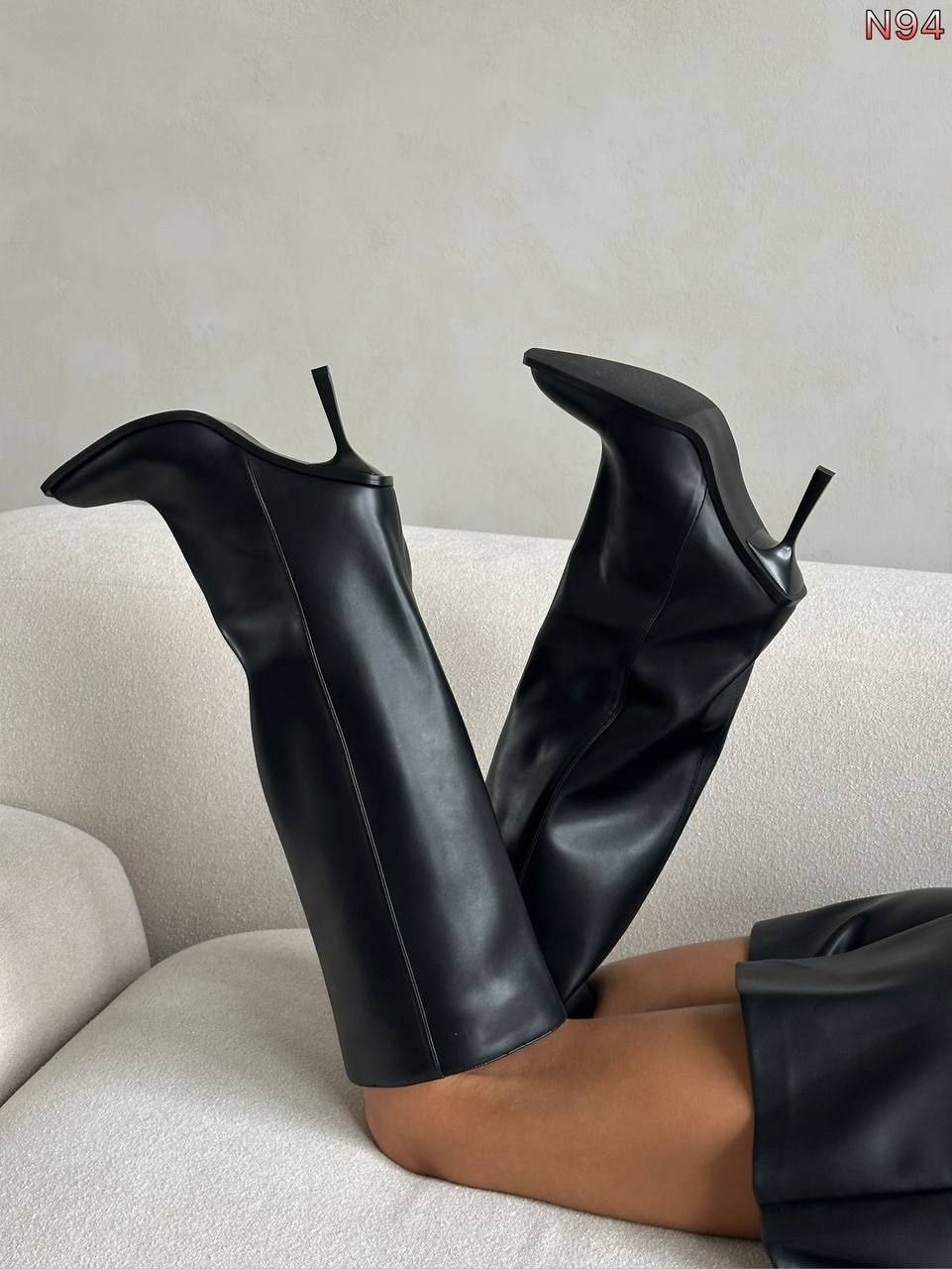 сапоги до колена на высоком каблуке с острым носком,сапоги,сапоги модные,женские сапоги,дизайнерские женские сапоги с острым носком