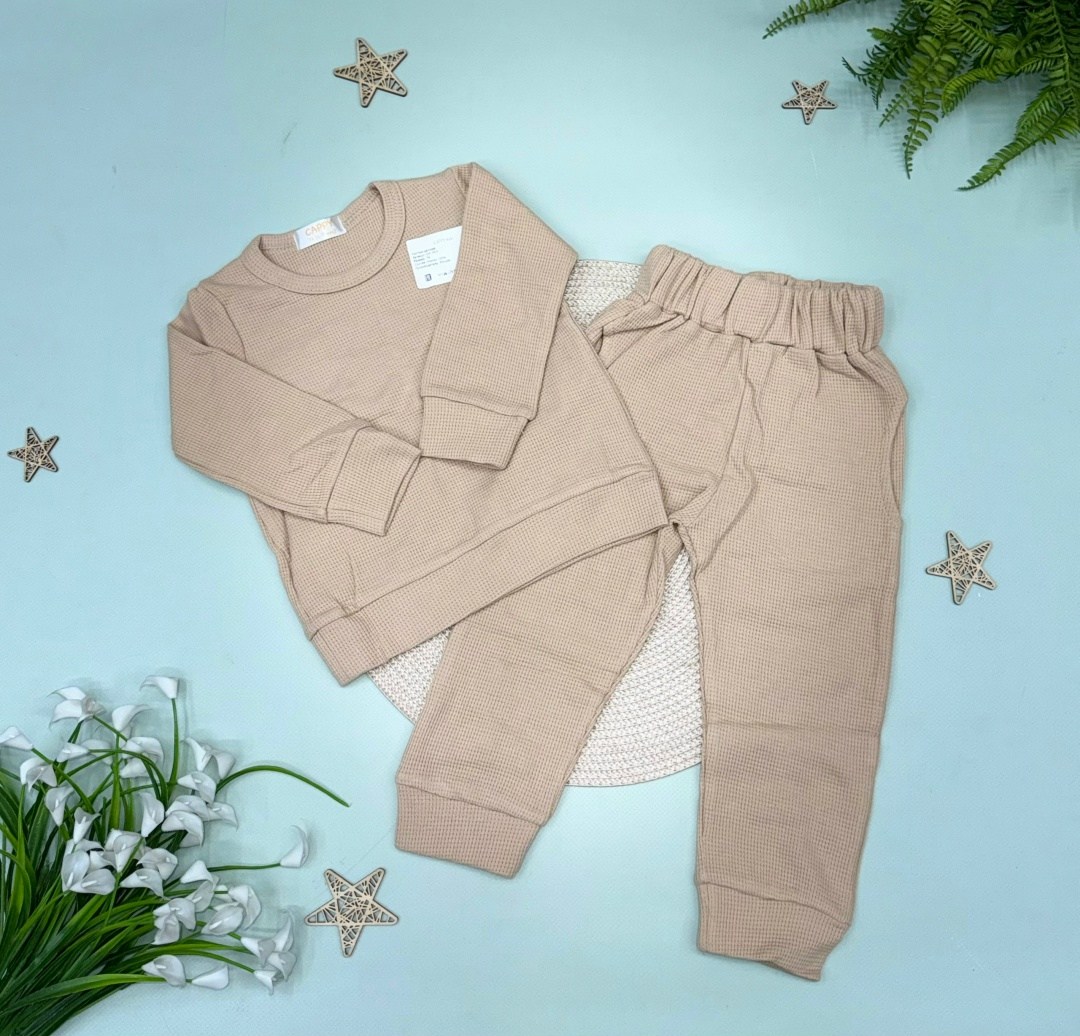 комплект одежды,комплект одежды для малыша,комплект одежды для мальчика,костюм бежевый,одежда для малыша