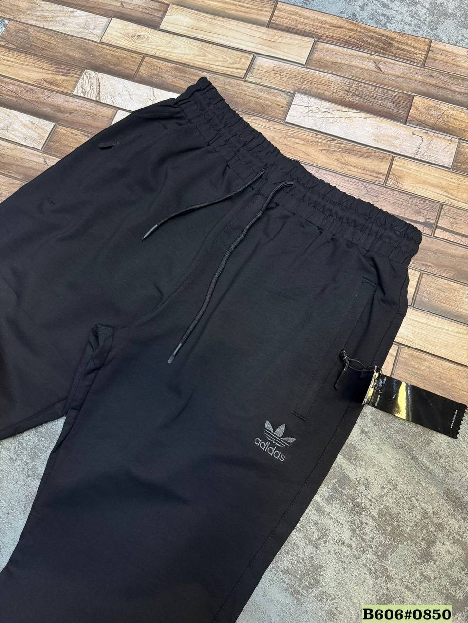 штаны адидас,мужские брюки adidas,мужские спортивные штаны адидас,брюки спортивные мужские,брюки спортивные adidas