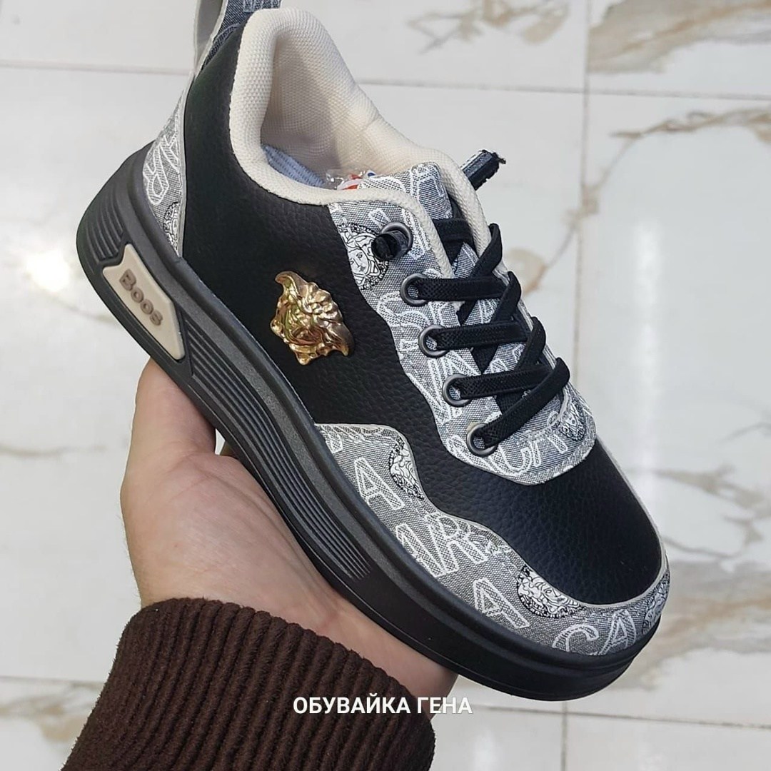 кроссовки versace,,кроссовки женскиe,кроссовки версаче женские,кроссовки облегченные