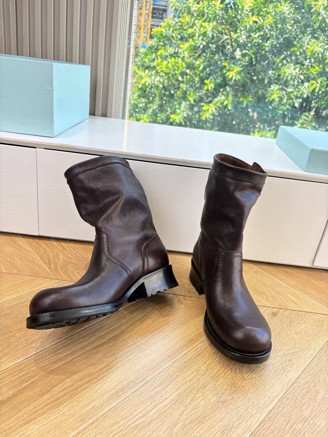 ,женские сапоги,короткие сапоги,женские кожаные сапоги,кожаные сапоги