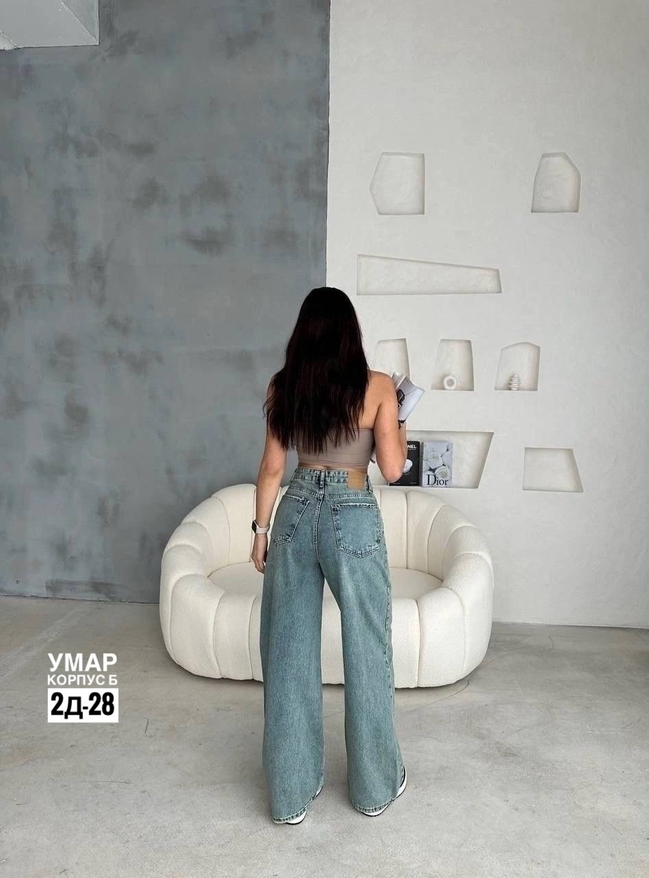 женские джинсы,стильные женские джинсы,джинсы брюки,диван для гостиной,модные джинсы