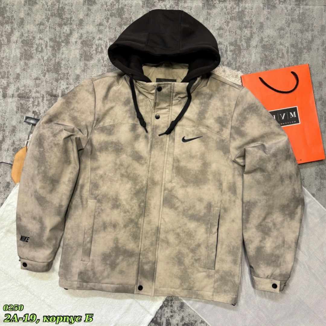 оригинальная куртка,куртка nike демисезонная,куртка,легкая куртка,куртка мужскaя демисезонная