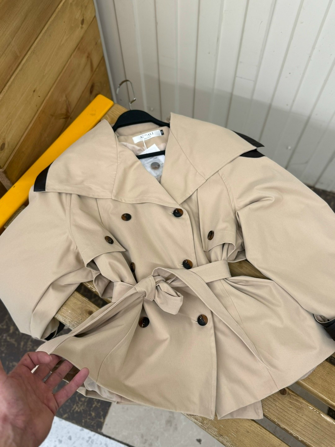 бежевый тренч,тренч короткий,тренч,плащ тренч