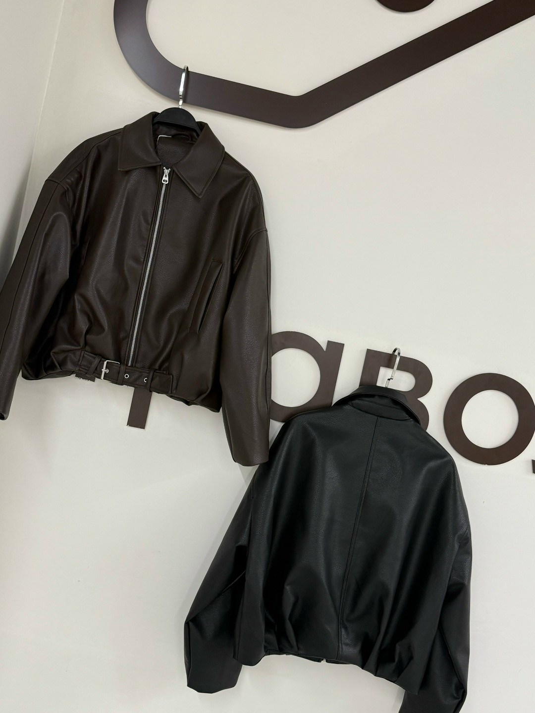 куртка кожаная женская,куртка бомбер,кожаная куртка,куртка женская,куртка кожаная женская maldy clo 211831725