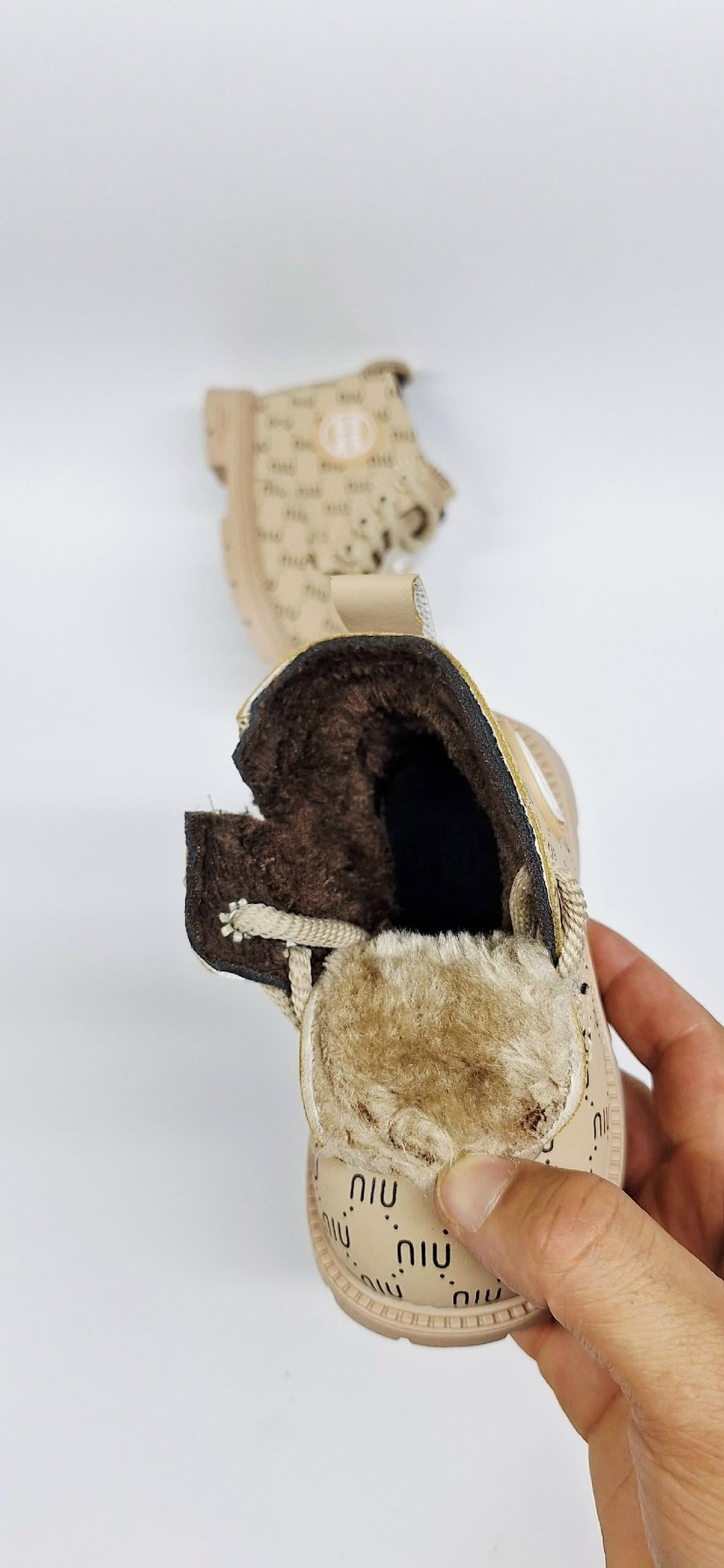 ботинки детские,детская ,,ботинки детские теплые,детская  подошва