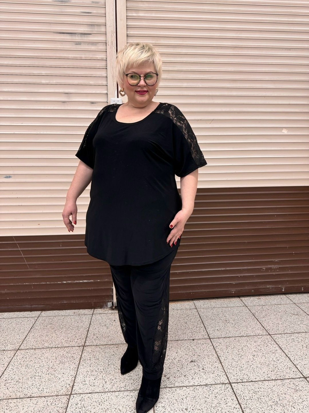 женская туника большие размеры,туника с гипюром,туники больших размеров,женская туника,блузка женская