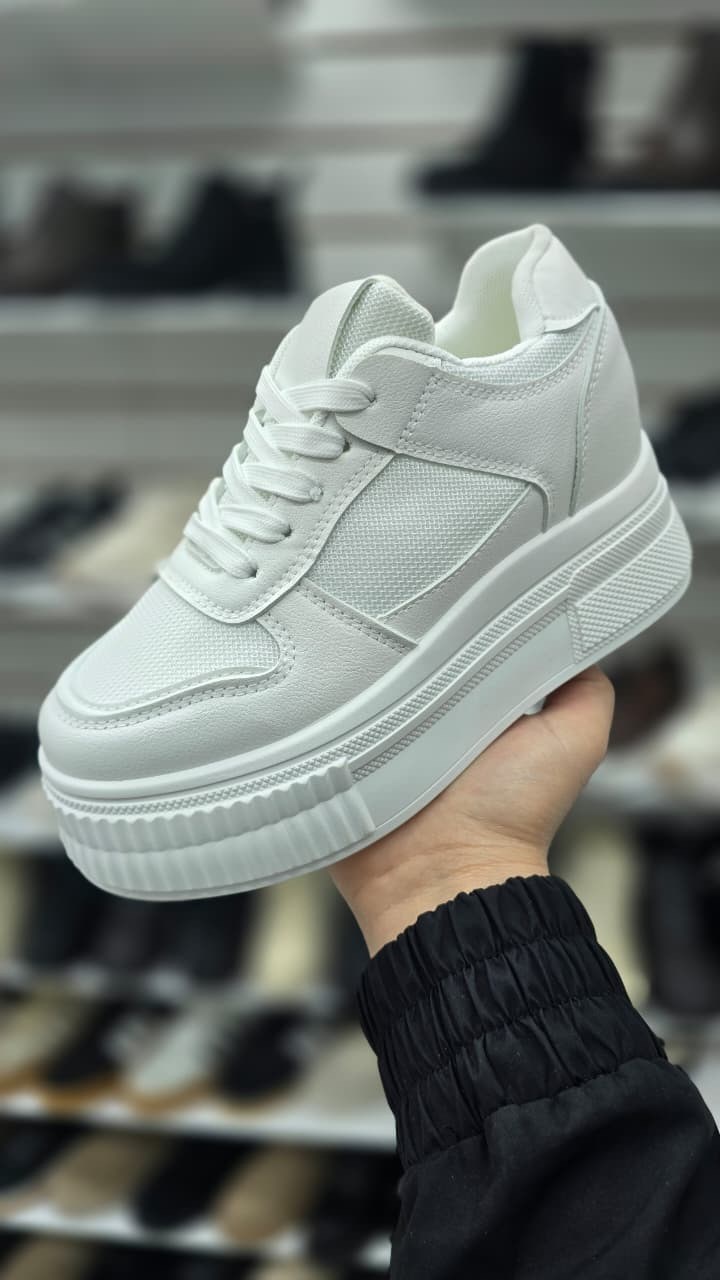 ,женские кроссовки,женские кроссовки на платформе, женская,кроссовки белая