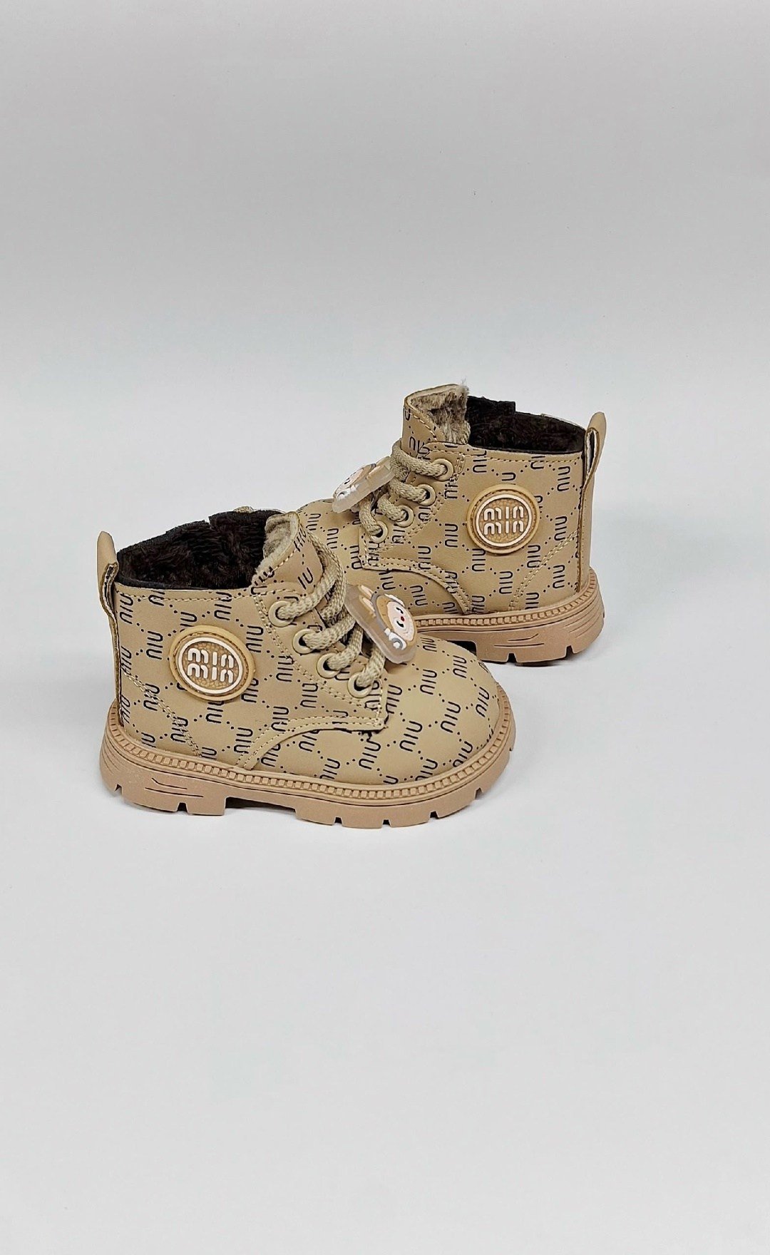 ботинки детские,детская ,,ботинки детские теплые,детская  подошва