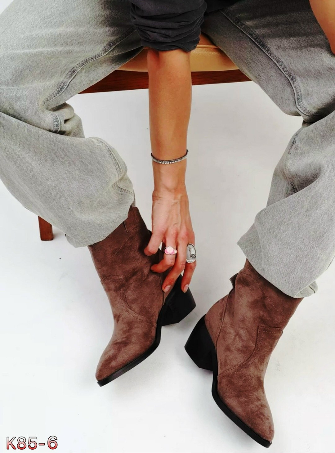 ботинки казаки tucino 3326 36 рыжие замша,сапоги казаки замшевые ботинки демисезонные,казаки демисезонные ботинки замшевые,ботинки демисезонные казаки коричневые на каблуке pavlo montti,ботильоны