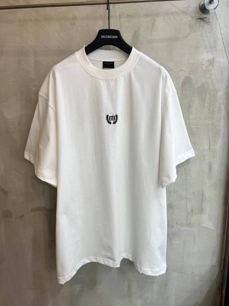 футболке,футболки дизайн,футболки мужские белые,футболки мужские оверсайз,белая оверсайз футболка