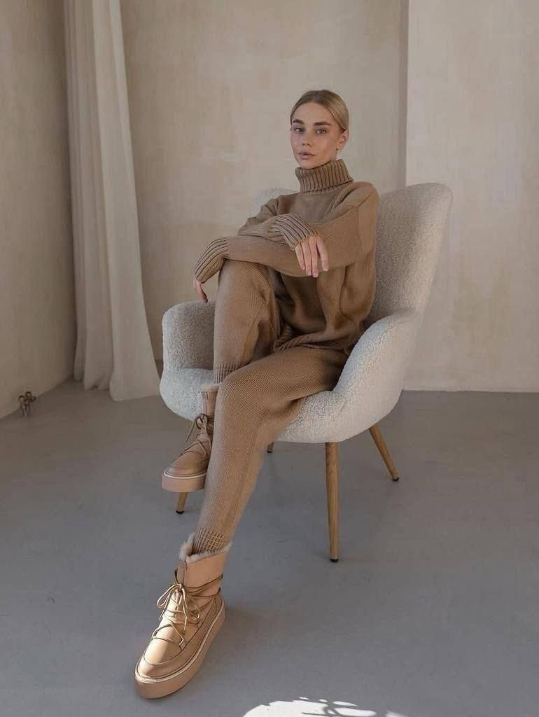 falconeri джемпер бежевый,вязаный женский костюм,вязанный костюм,женский костюм бежевый,костюм вязаный трикотажный с брюками