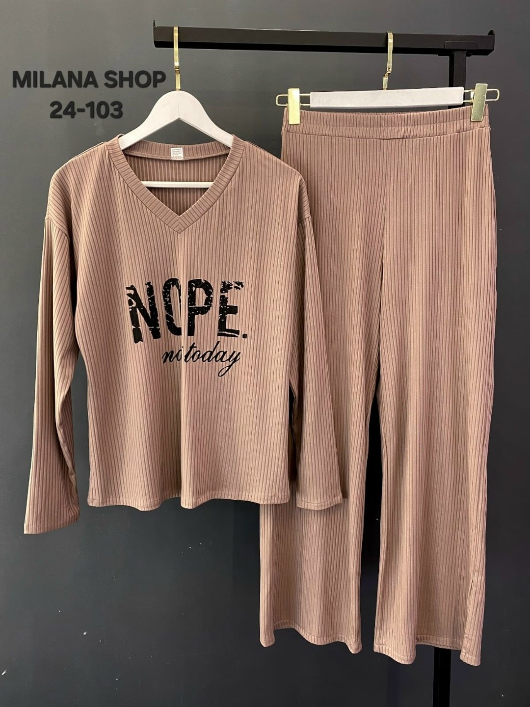 костюм женский,брючный костюм,трикотажные костюмы,стильные костюмы,костюм женский брючный