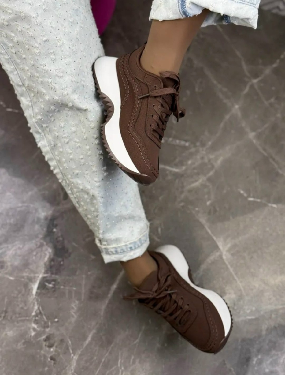 ,женские кроссовки,кроссовки модные женские,обуви,повседневные кроссовки