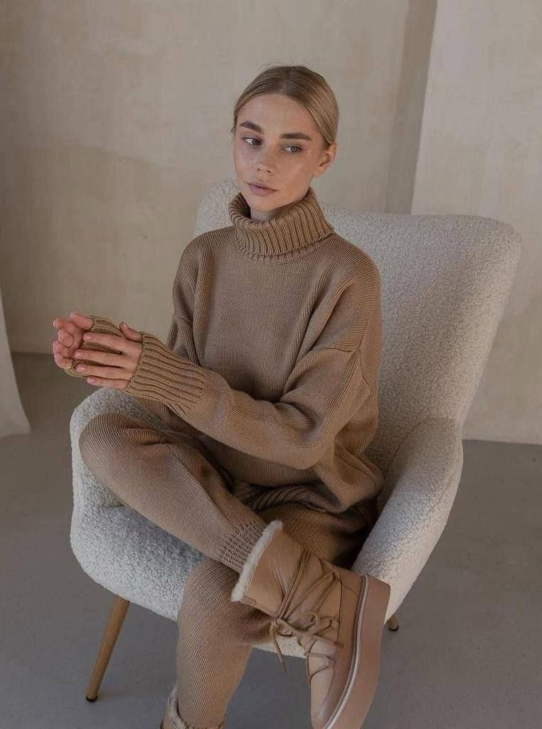 falconeri джемпер бежевый,вязаный женский костюм,вязанный костюм,женский костюм бежевый,костюм вязаный трикотажный с брюками
