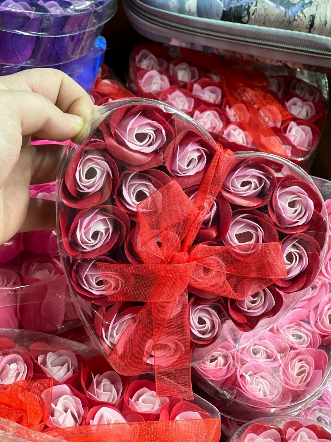 мыльная роза,коробочки с мыльными розами,подарок любимой,мыльные розы в подарочной упаковке,коробка сердце
