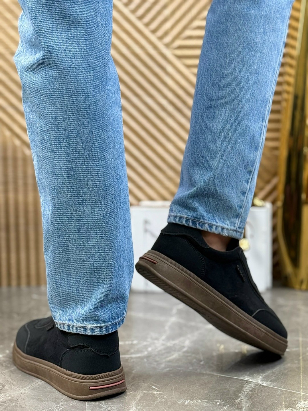 ,замшевые кеды,замшевые кроссовки,кеды мальчику,кроссовки на липучке кроссовки найк липучке