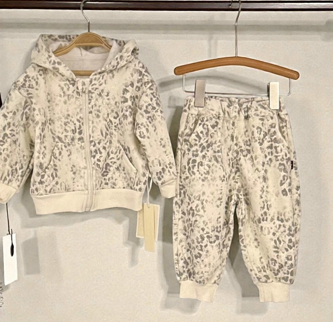 костюм спортивный для девочек,костюм для девочек,спортивные костюм,костюм детский,одежда для девочек