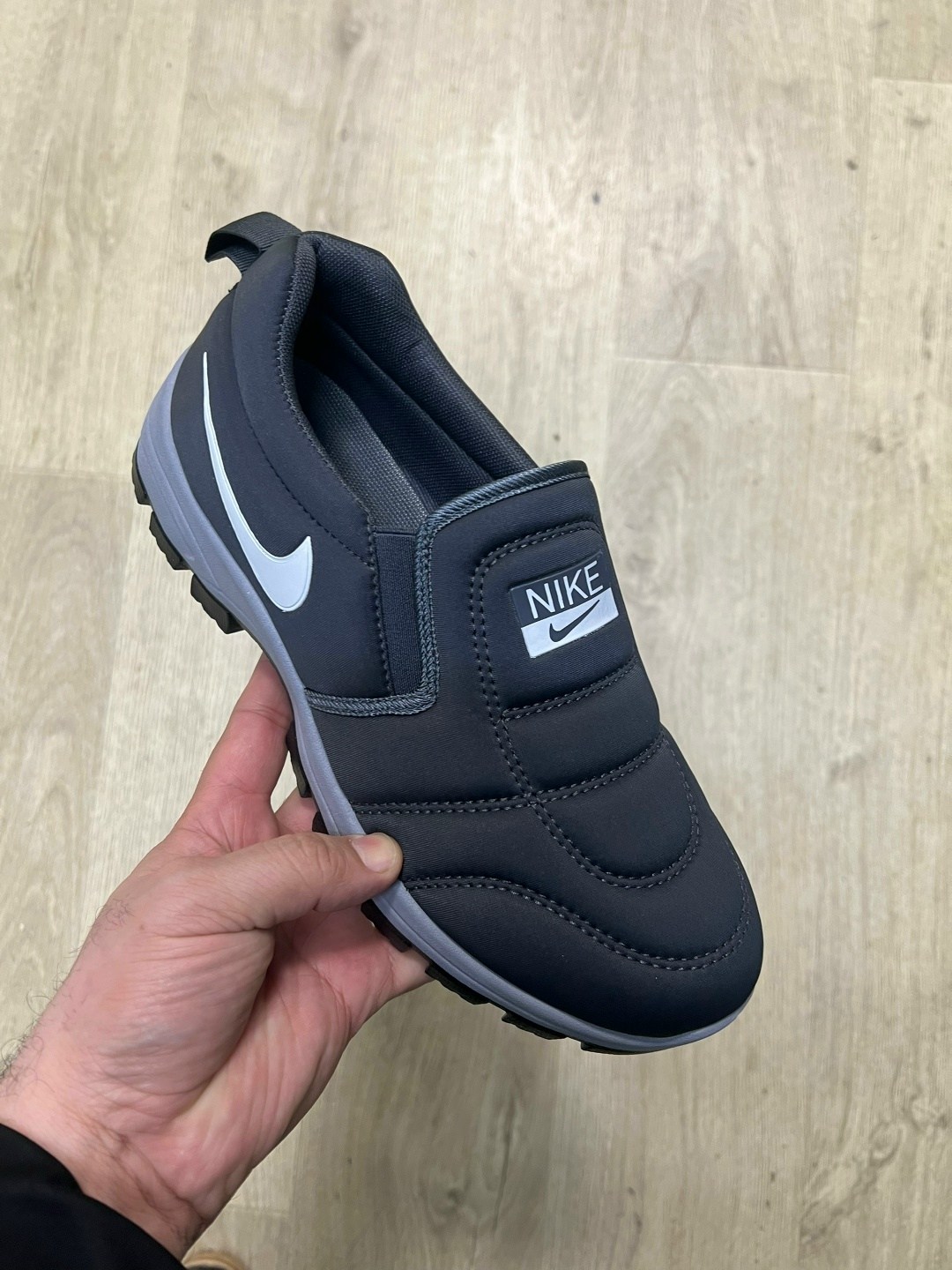 ,теплая ,зимние кроссовки мужские,зимняя  мужская,adidas дутики