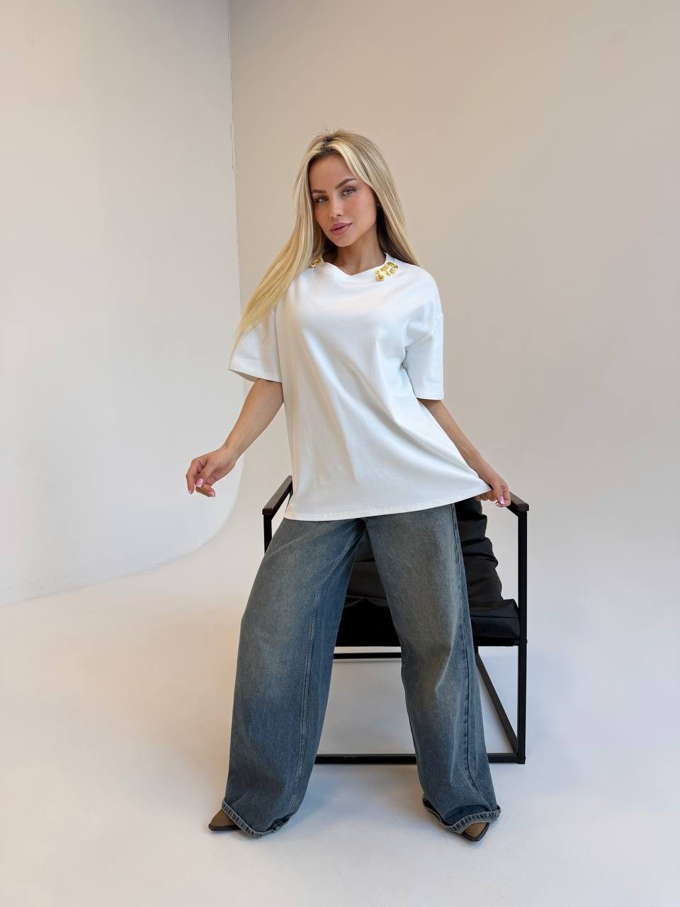 женская кофта,белая женская футболка,женский свитер,повседневная кофта,женская футболка