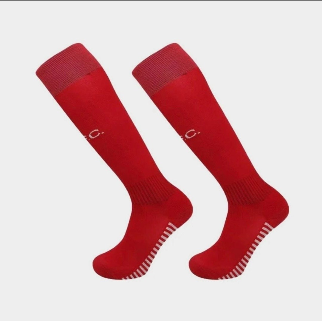 футбольные черно красные гетры,футбольные гетры найк красные,футбольные гетры,гетры футбольные детские ливерпуль,гетры футбольные ливерпуль