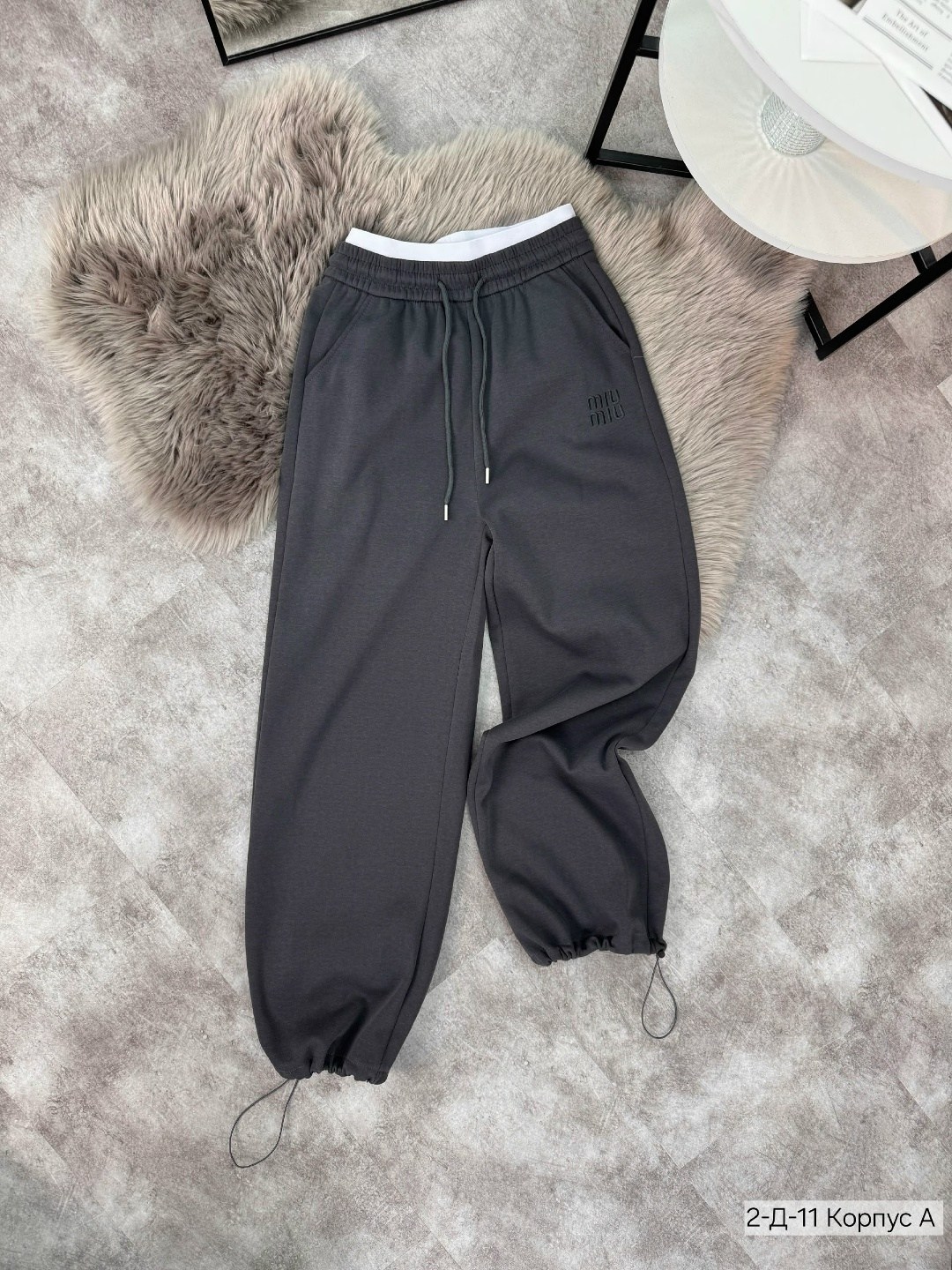 спортивные штаны женские широкие,штаны женские,спортивные брюки,женские спортивные штаны,штаны спортивные